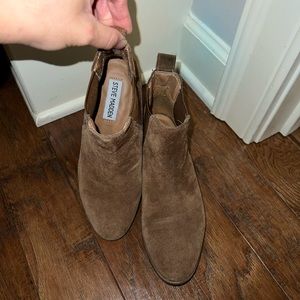 Steve Madden Chelsea Boots